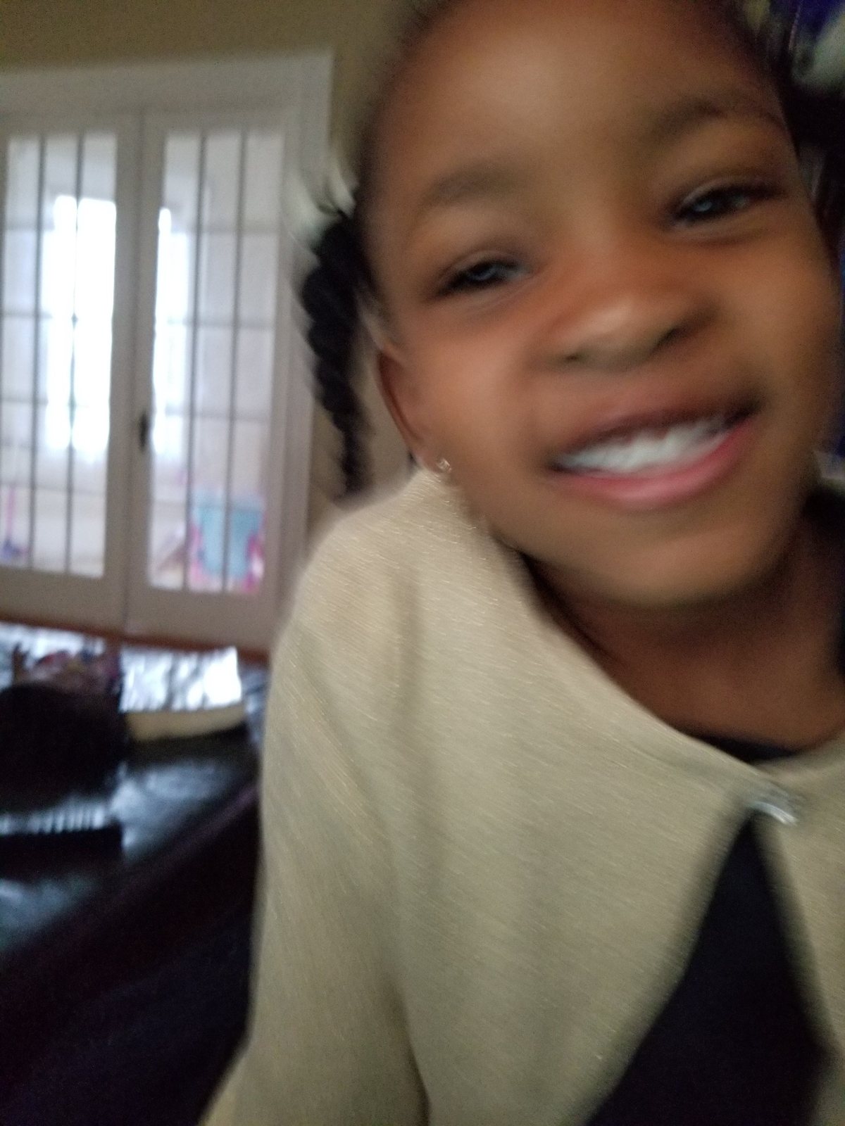 Bella, 2019