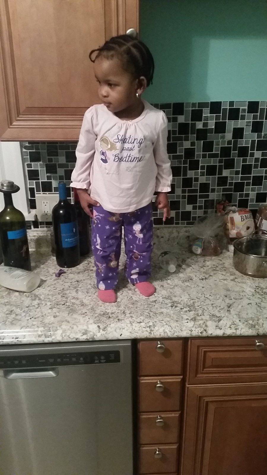 Bella, 2016
